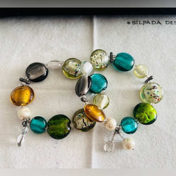 B1931 Sterling Silver and Glass Bead Bracelet - Picture 4 of 4